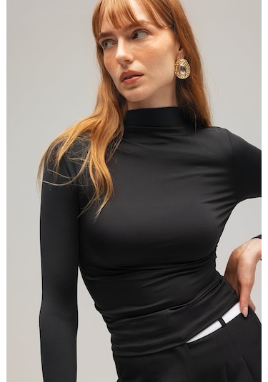 Saade Sââde Kadın Yarım Balıkçı Yaka Basic Örme Bluz - Drape Detaylı Siyah
