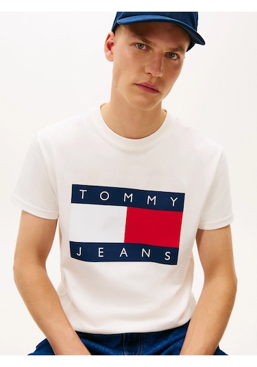 Tommy Hilfiger Tjm Normal Kesim Büyük Bayraklı Kısa Kollu Erkek Beyaz T-shirt Dm0dm22645ybh Beyaz