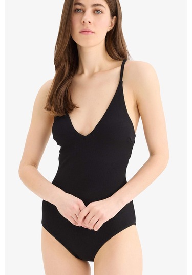 Defacto Regular Fit Pike Mayo-fall İn Love E0216ax25smbk81 Siyah Defacto Regular Fit Pike Mayo-fall İn Love E0216ax25smbk81 Siyah