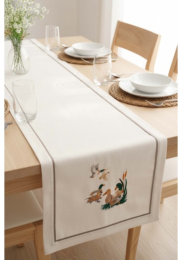Kuş Nakışlı Runner 50x130 Cm Krem
