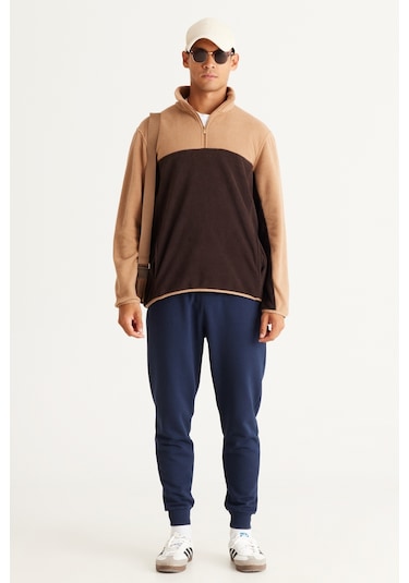 AC&Co / Altınyıldız Classics Erkek Sutlu Kahve-kahve Anti-pilling Tüylenme Yapmayan Standart Fit Bato Yaka İçi Polarlı Çift Renk Polar Sweatshirt Sütlü Kahverengi