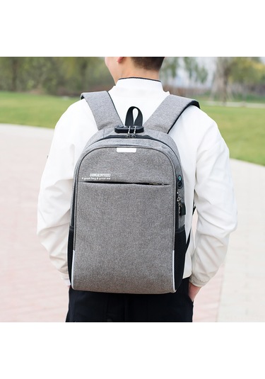 Geeksen 15.6 İnç Poliester İş Çanta, Anahtar Kilitli, Led Yansıtıcı, Usb Ve Kulaklık Girişi, Siyah/koyu Gri Seçenekli Koyu Gri