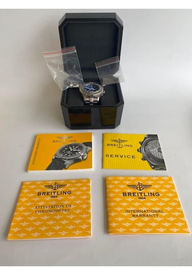 Breitling Avenger Seawolf 44mm Titanyum Kordon Erkek Kol Saati 2. El