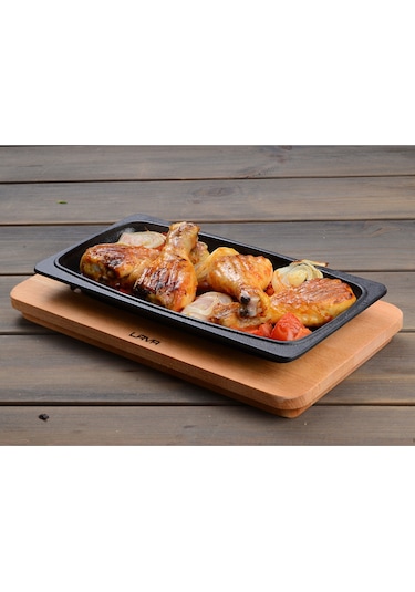 Lava Döküm Servis Tabağı. Siyah Renk. Ölçü 30x15cm.