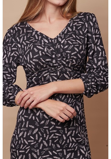 Kadın Hafif Likralı Yumuşak Dokulu Kumaş V Yaka Önü Düğümlü Eteği Volanlı Uzun Kol Diz Boy Elbise-siyah Bej Konfeti Konfeti