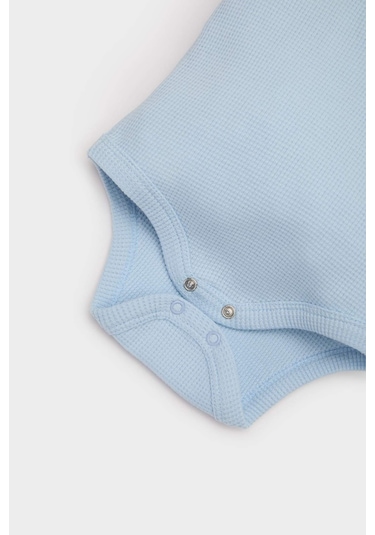 DeFacto Erkek Bebek Yenidoğan Polo Yaka Baskılı Waffle Kısa Kollu Çıtçıtlı Body E7935A525SMBE343 Mavi
