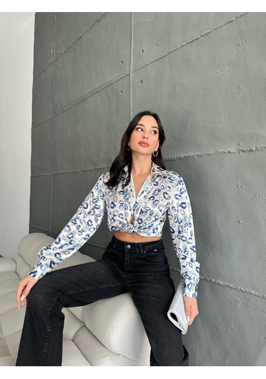 Kadın Oversize Ekru Renk Mavi Öpücük Detaylı Saten Gömlek-mavi Mavi