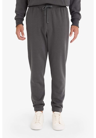 Defacto Regular Fit Beli Bağcıklı Cepli Paçası Lastikli Şardonlu Basic Düz Jogger Eşofman Altı E6326ax25auar104 Antrasit Defacto Regular Fit Beli Bağcıklı Cepli Paçası Lastikli Şardonlu Basic Düz Jogger Eşofman Altı E6326ax25auar104 Antrasit