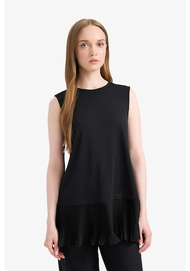 DeFacto Regular Fit Bisiklet Yaka Basic Düz Tesettür Kolsuz Tunik F4754AX25SPBK81