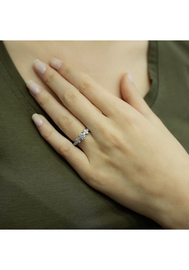 Lova Toplam 0,57 Karat Pırlanta Tektaş Yüzük - 1010058