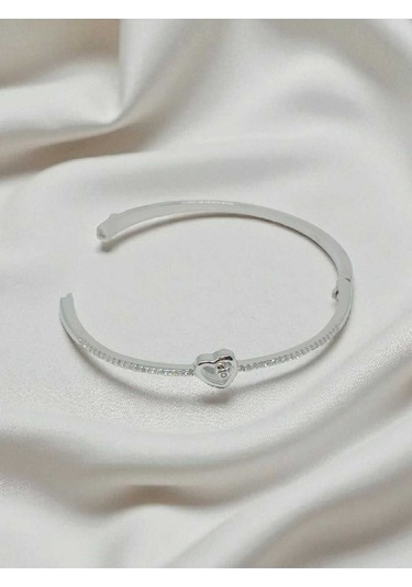 925 Ayar Gümüş Kalp Figürlü Taşlı Kadın Bileklik Zarif Ve Şık Tasarım Gümüş