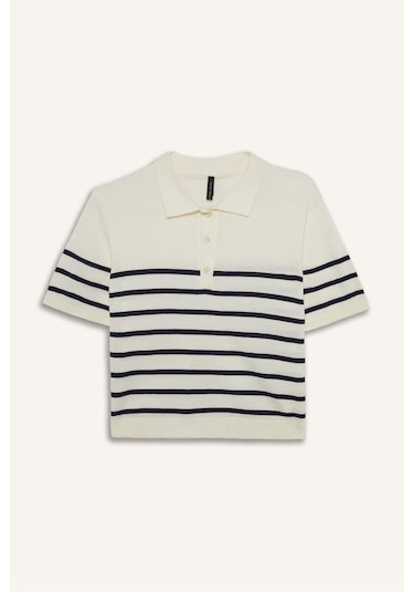 DeFacto Regular Fit Polo Yaka Çizgili Kısa Kollu Triko Tişört C4402AX25SPER105 DeFacto Regular Fit Polo Yaka Çizgili Kısa Kollu Triko Tişört C4402AX25SPER105