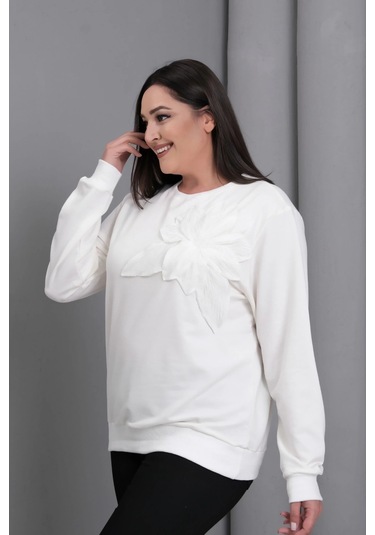 Çiçek Aplikeli Sweatshirt Beyaz