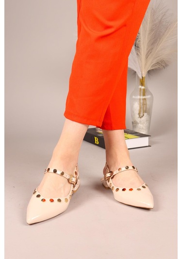Feles Sarı Pul Detaylı Arkası Açık Kadın Babet Ayakkabı Ten