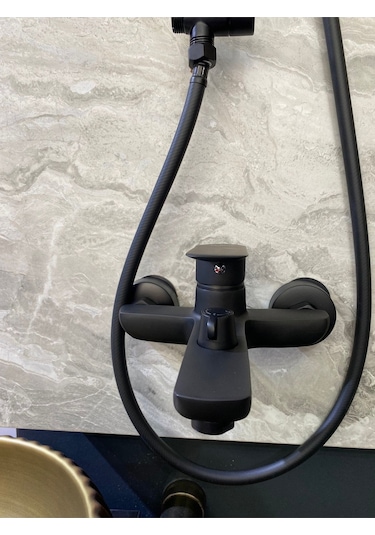 İsaoğlu Yapı Mat Siyah Ginza Banyo Bataryası Siyah