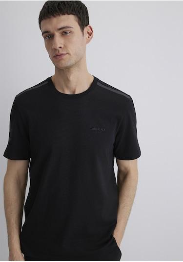 Mavi Siyah Erkek T-shirt M0612689-900 Siyah