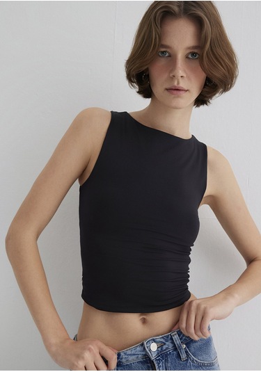 Mavi - Kayık Yaka Siyah Poliamid Top 1613497-900 Siyah