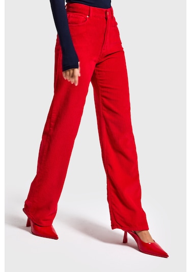 Itsbasic Kadın Kırmızı Doris 26w5-19 Straight Fit Yüksek Bel Kalın Fitilli Kadife Velvet Kumaş Pantolon Itsbasic Kadın Kırmızı Doris 26w5-19 Straight Fit Yüksek Bel Kalın Fitilli Kadife Velvet Kumaş Pantolon