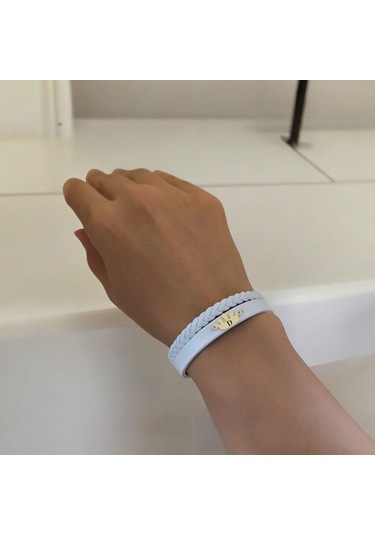 Archin D Harfine Özel Taç Motifli 14 Ayar Altın Plakalı Hakiki Beyaz Derili Hediye Bileklik-645harf D