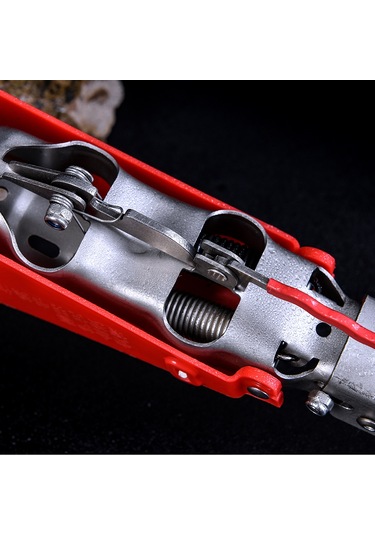 Dianziye Otomatik Balık Tuttuğunda Kamışı Kaldıran Çelik Konstrüksiyonlu Katlanabilir Balık Kamışı Tutucusu - Çift Yaylı, Ayarı Kolay, Taşınabilir