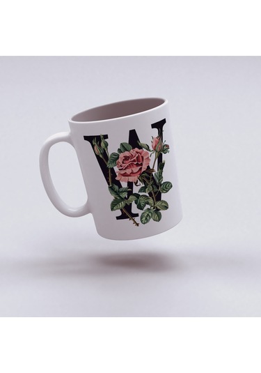 W Baş Harf Kırmızı Güller İle Sarılı Bardak 330 Ml Kişiye Özel Çiçekli Hediye Beyaz