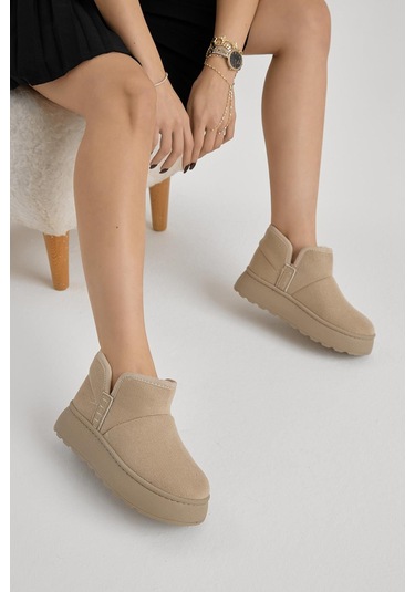 Kalın Poli Taban İçi Astarlı Süet Görünümlü Kadın Bej Günlük Bot Tbprf005 Bej