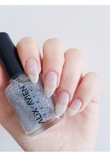 Alix Avien Gri Simli Oje 39 Yüksek Pigmentli Uzun Süreli Kalıcılık Hızlı Kuruma Nail Lacquer 39