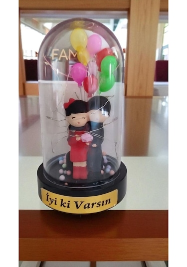 İyiki Varsın Balonlu Biblolu Fanus Led Işıklı Boyut 20 Cm