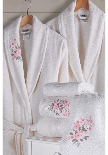 Newhome Mimoza 6 Parça Kutulu %100 Pamuk Aile Bornoz Seti Krem/krem Karışık