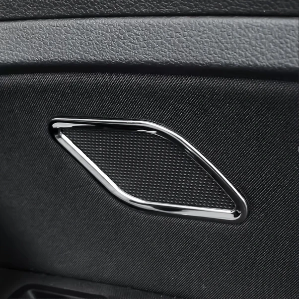 Hightower Volkswagen Golf 7 Mk7 7.5 Arka Kapı Hoparlör Kapağı Gümüş Renk Aksesuar