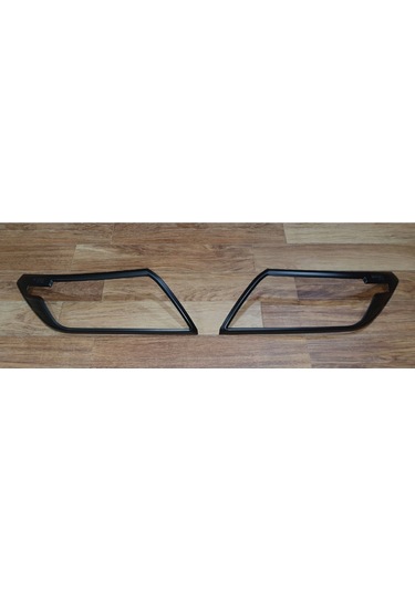 Ducki Navara 2014 Sonrası Far Çerçevesi Siyah