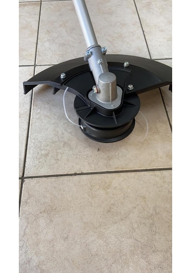 Senix BCPE12-L-EU Elektrikli Tırpan Makinası 1200W Misina Başlık