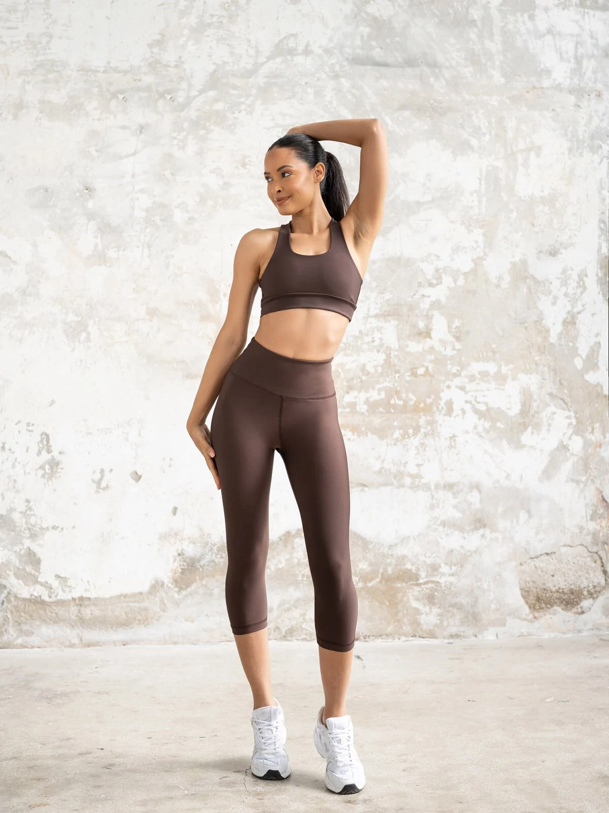 Toparlayıcı Spor Kapri Tayt Kahverengi