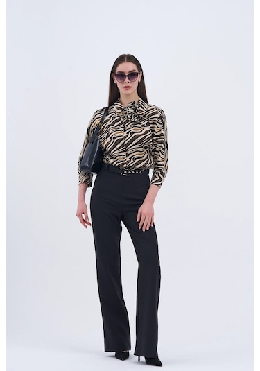 Trend Kadın Yeni İkili Takım Siyah Pantolon Ve Zebra Desenli Bluz Siyah