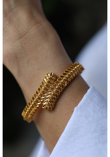 14 Ayar Altın Cimarlı Dorika Detaylı Başak Kelepçe - Klp54484 Sarı Altın