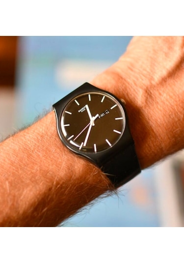 Swatch SUOB720 Erkek Kol Saati