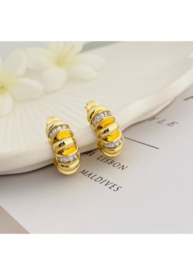 Halka Küpe Tırtıklı Küpe Kadın Serenay Küpe Kararmaz Xuping Gold Gold