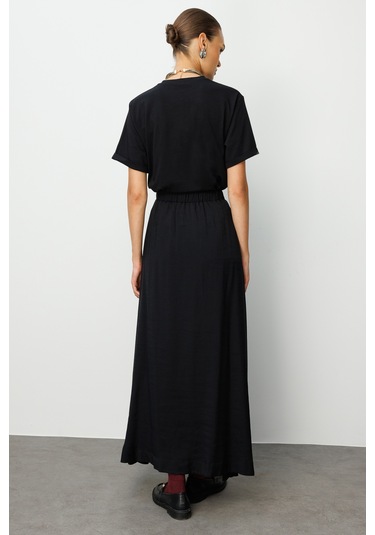 Mizalle Modal Karışımlı Siyah Beli Lastikli Maksi Etek Siyah