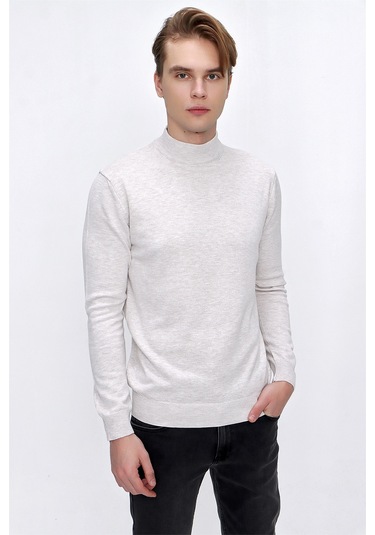 Basic Dinamik Fit Rahat Kesim Yarım Balıkçı Yaka Triko Kazak 99kc017002653 Bej