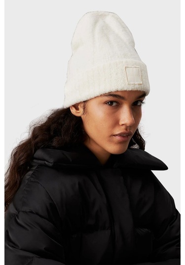 Calvin Klein Kadın Bere Ekru