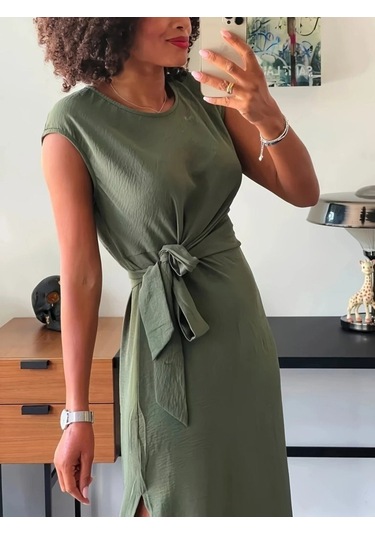 Kadın Kısa Kollu Yuvarlak Yaka Belden Bağcıklı Önden Yırtmaçlı Aerobin Elbise Çok renkli