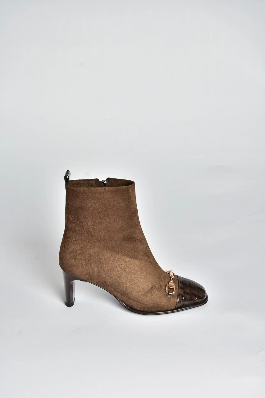 V820284602 Kahverengi Süet Kalın Topuklu Kadın Bot Kahverengi-süet