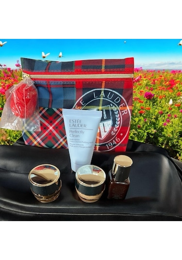 Estee Lauder-çok-şık-makyaj-çantası