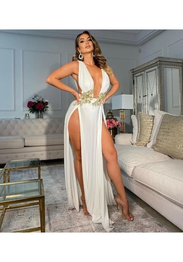Pink Life Beyaz Mikro Kumaş Derin V Yaka Çift Yırtmaçlı Dantelli Elbise Beyaz Pink Life Beyaz Mikro Kumaş Derin V Yaka Çift Yırtmaçlı Dantelli Elbise Beyaz