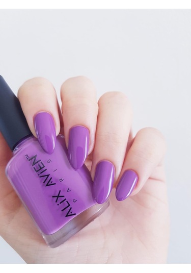Alix Avien Mor Oje 76 Yüksek Pigmentli Uzun Süreli Kalıcılık Hızlı Kuruma Nail Lacquer 76