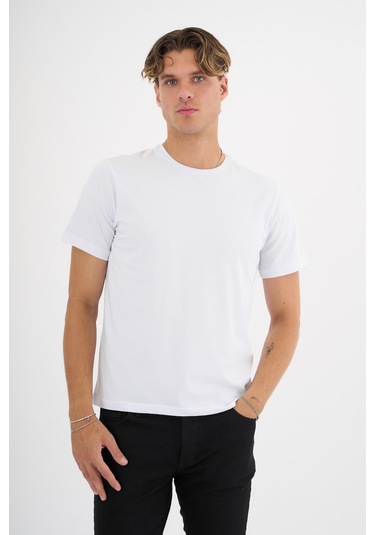 Erkek Beyaz %100 Pamuklu Standart Kalıp Likralı Basic T-shirt Siyah