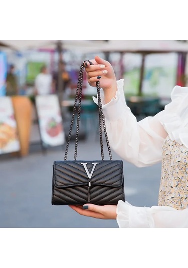 Kadın Kentsel Basit İşlemeli Zincir Çanta 3d Duygu Düz Renk Crossbody Cep Tassel Black Siyah