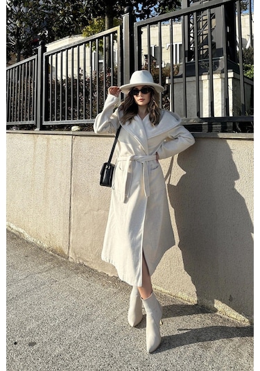 Kadın Ekru Kruvaze Yaka, Kapüşonlu, Çift Cepli, Beli Kemerli, Uzun Kaşe Kaban Astarsız Ekru