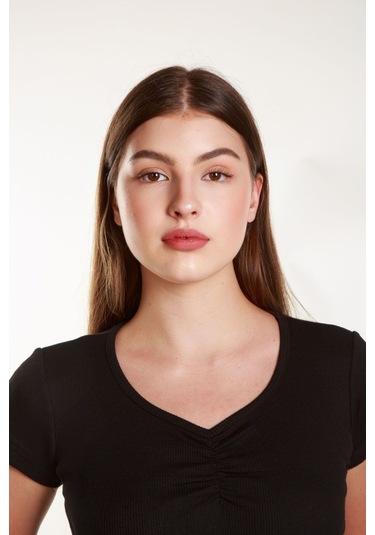 Kadın Fitted Crop Ön Yaka Bözgülü Fitilli Kollu Tshirt Atlet Bluz Siyah