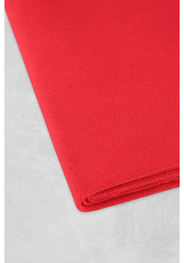 Roma Kırmızı Masa Örtüsü